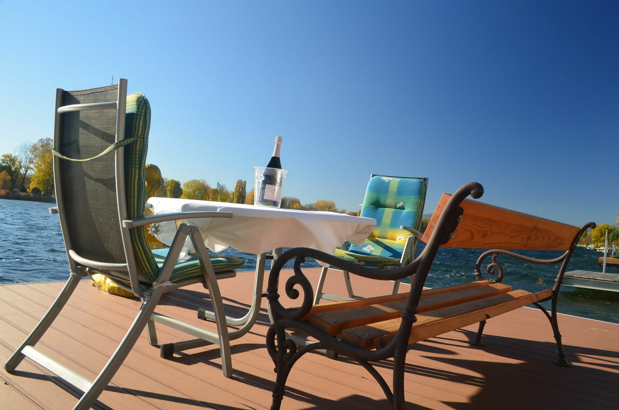 Apartment Ajo - Alte Donau Waterfront - Self-check-in Wien