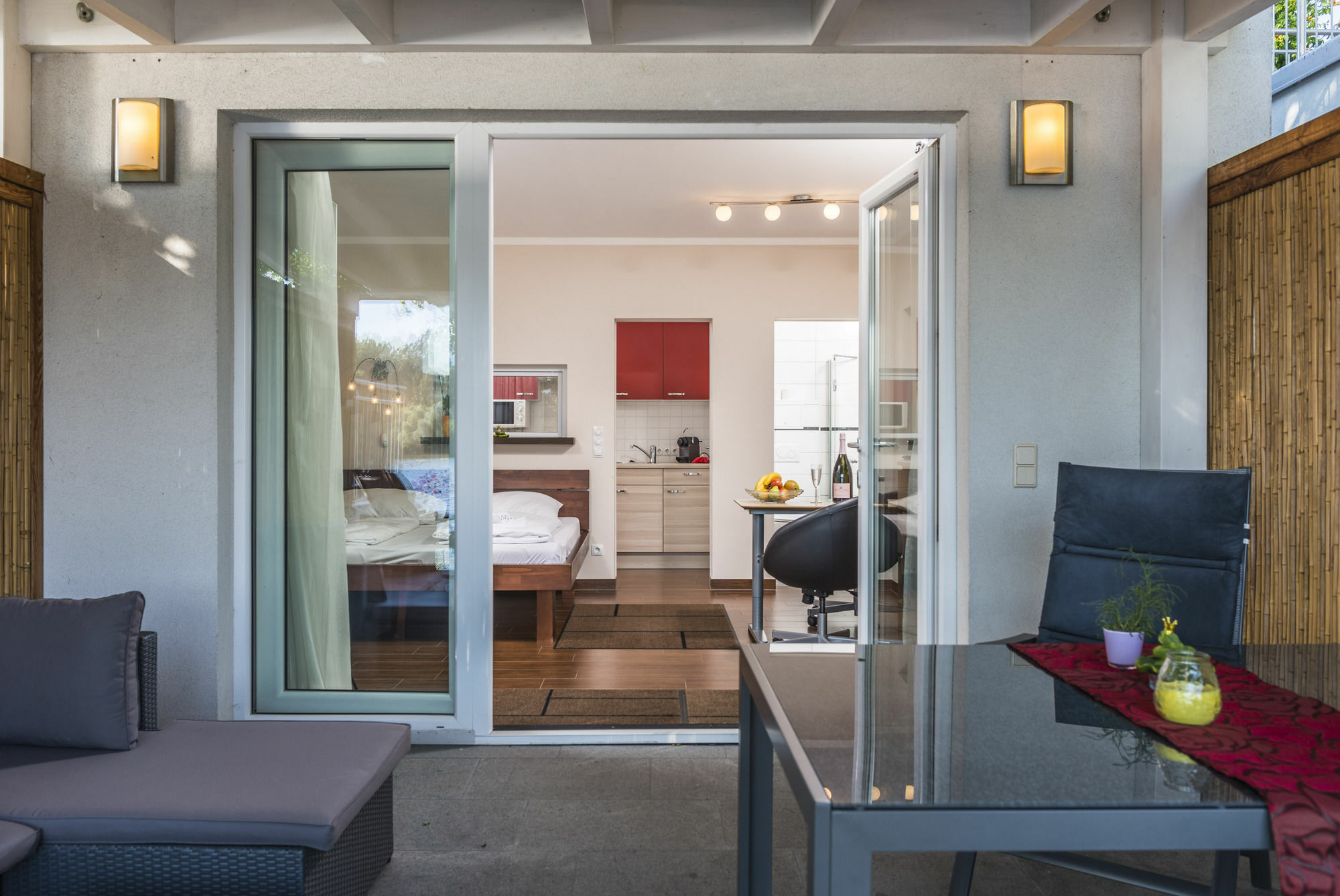 Ajo - Alte Donau Waterfront - Self-check-in Apartment *