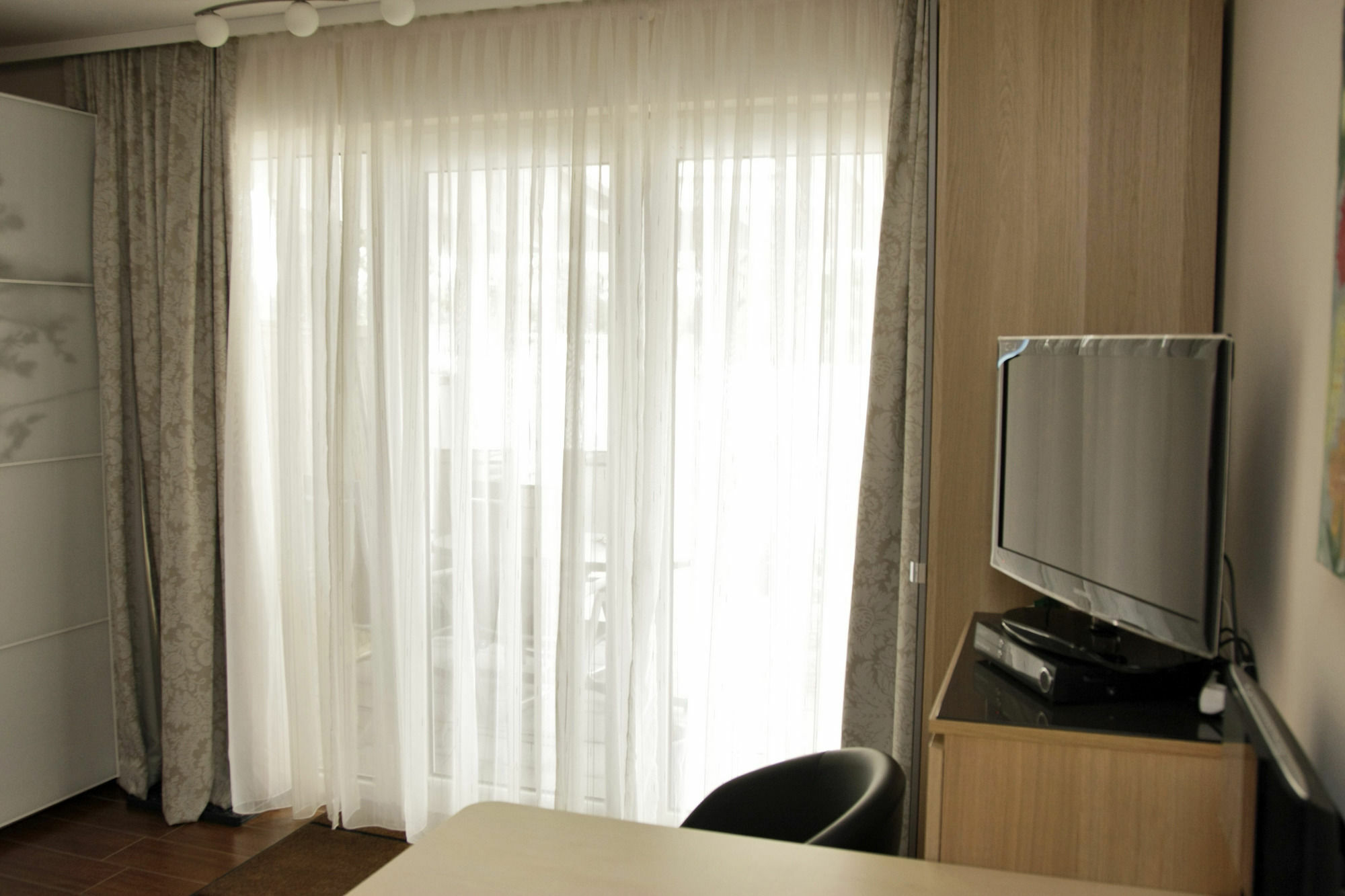 Apartment Ajo - Alte Donau Waterfront - Self-check-in Wien